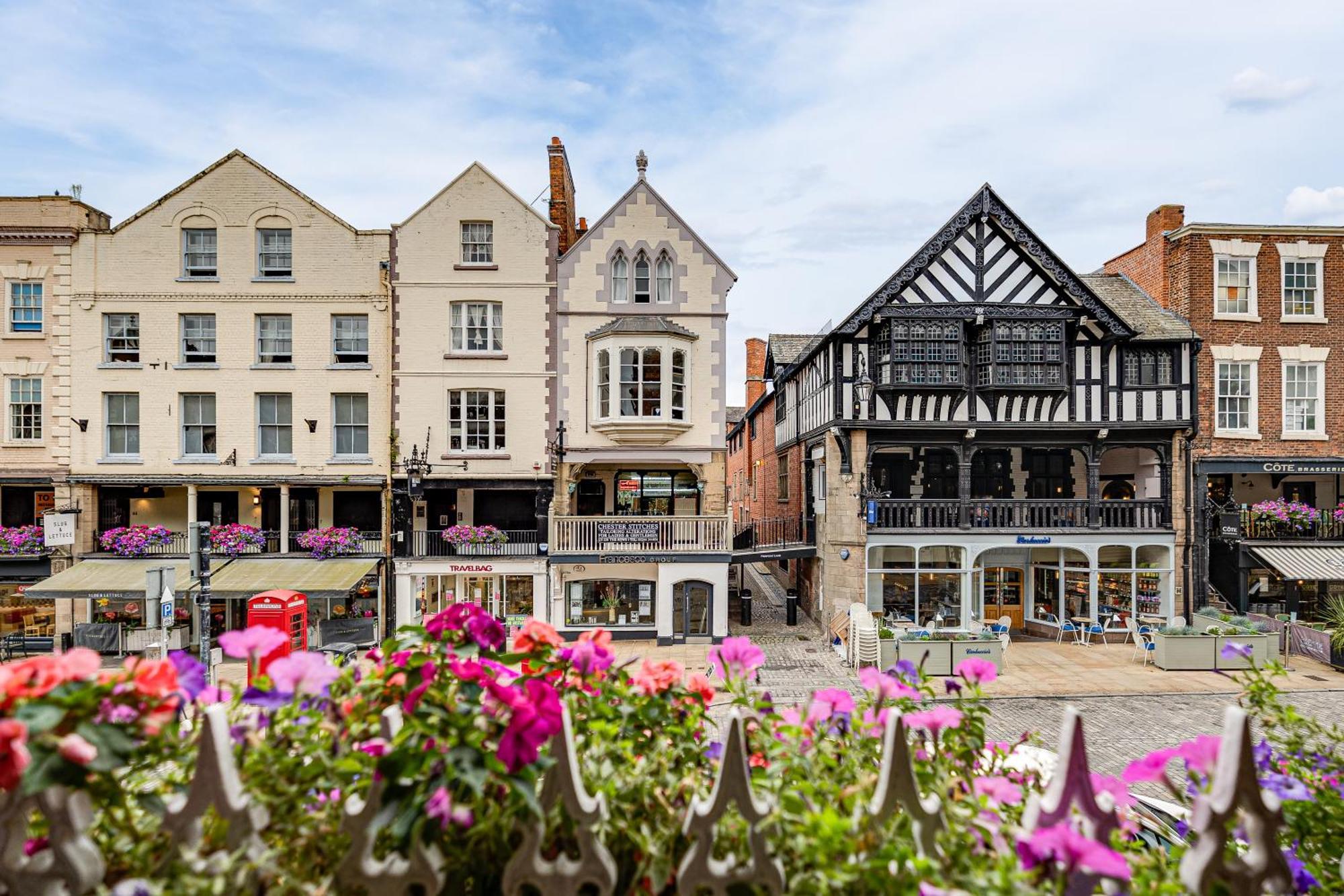 Insta-Worthy Loft On Historic Chester Rows, Sleeps 4 & Free Parking Exterior foto
