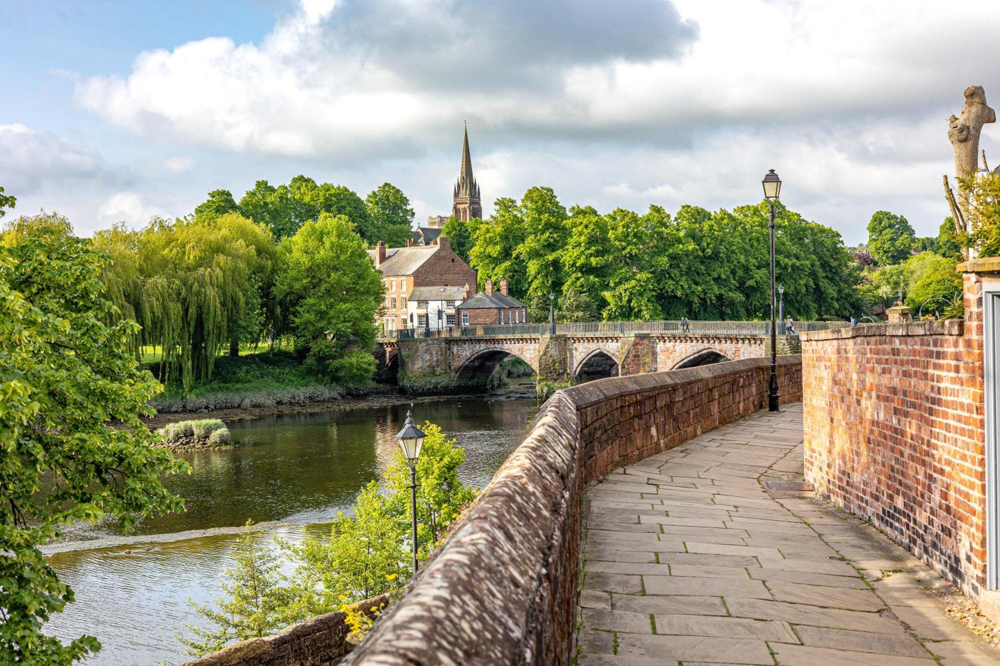 Insta-Worthy Loft On Historic Chester Rows, Sleeps 4 & Free Parking Exterior foto